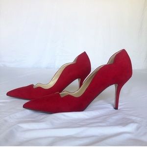 Like new! Scalloped Red Stilletto Heels